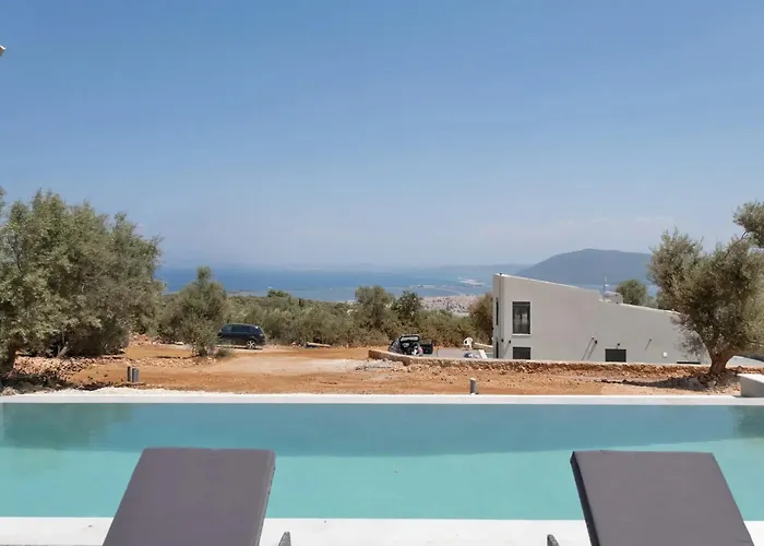 Villa Andria *